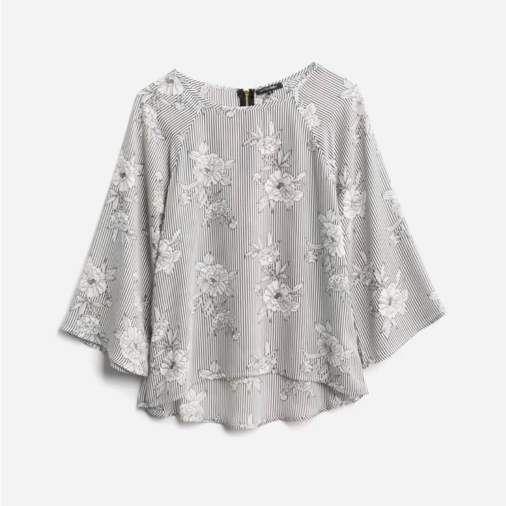 NEVER WORN Papermoon Larie Crew Neck Blouse 🌼